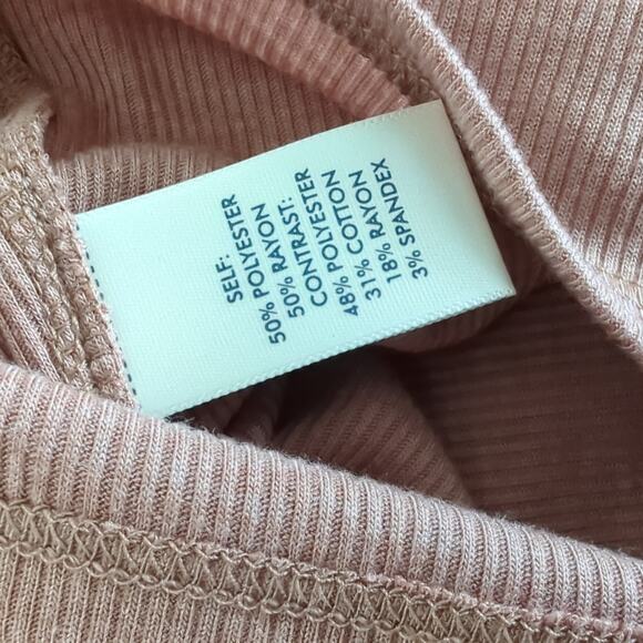 NWT BKE Women's Dusty Pink Ribbed Henley Button Down Short Sleeve Top Small NEW - Picture 4 of 6